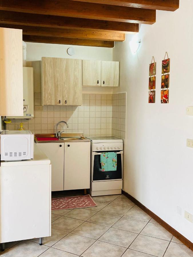 Palm Beach - Your Private And Complete Apartment In Desenzano Del Garda Exterior foto